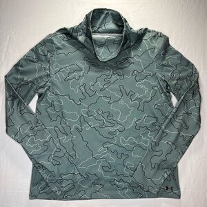 Under Armour Women’s Cold Weather Loose Funnel Neck | Size M